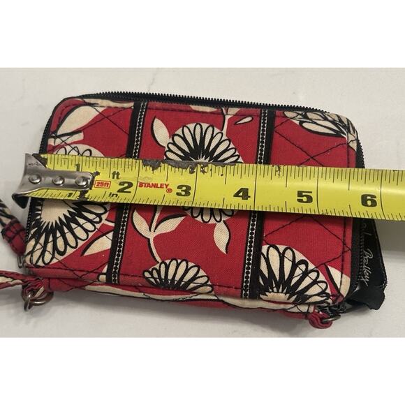 Vera Bradley Carry it All Wristlet Deco Daisy (Retired Pattern) - Picture 11 of 13